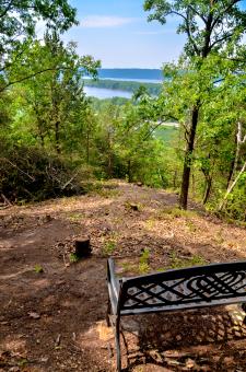 Cardinal Bluff Mississippi Valley Conservancy