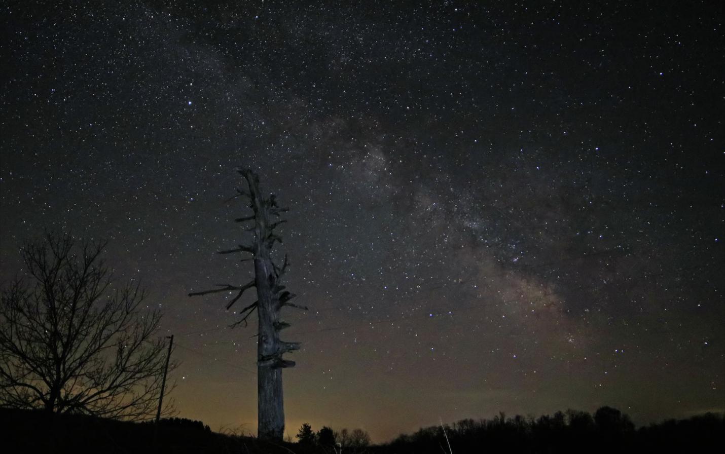 Night Sky at Tunnelville Cliffs