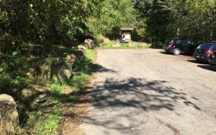 Parking at Cty Rd FA trailhead (Mathy)